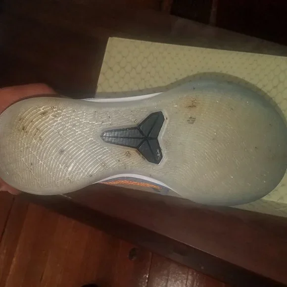 Kobe AD Chrome/Habanero Red in Size 9 (Worn Twice) - Picture 5 of 7